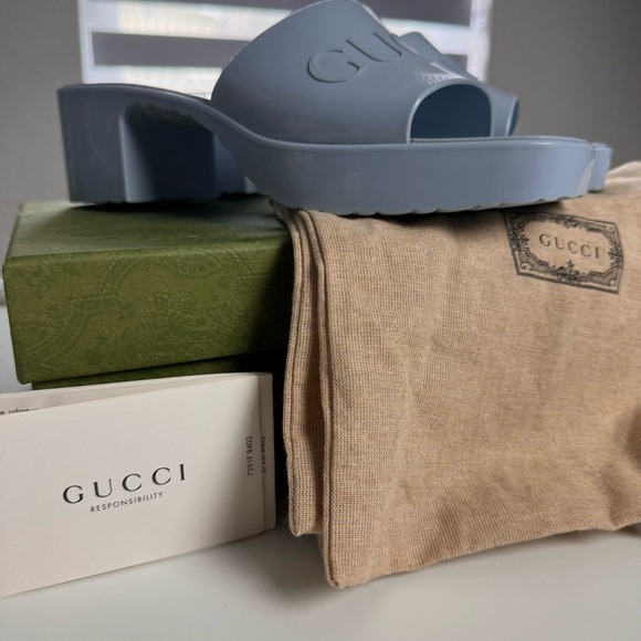 GUCCI Rubber Platform Slide Sandals Size 40 - Picture 7 of 16